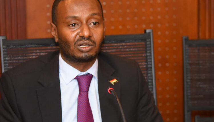 مفوضية حقوق الإنسان تدعو لحماية مواكب 6 أبريل