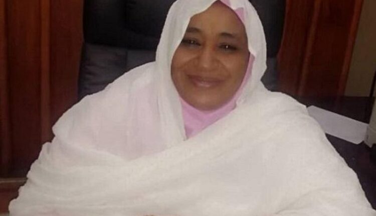 وزيرة التجارة : ليس لدينا قروش لمنافسة التجار