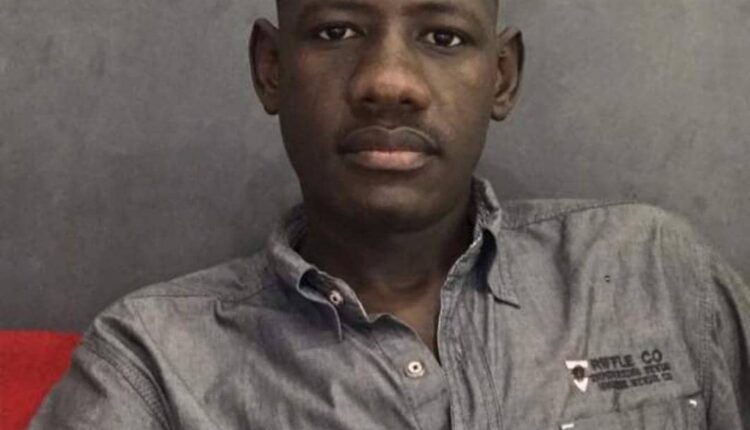 محمد صالح حموكي يكتب……..🖌ورطة حركات مسار فاشر