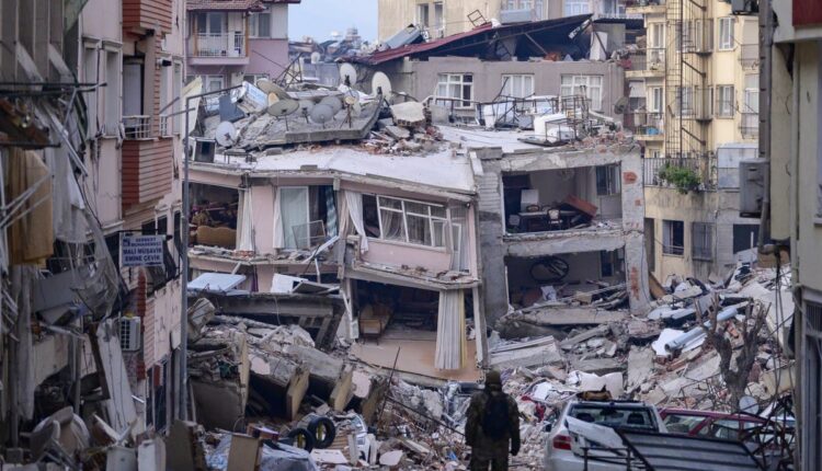 زلازل جديدة بقوة 4.8 درجة يضرب تركيا