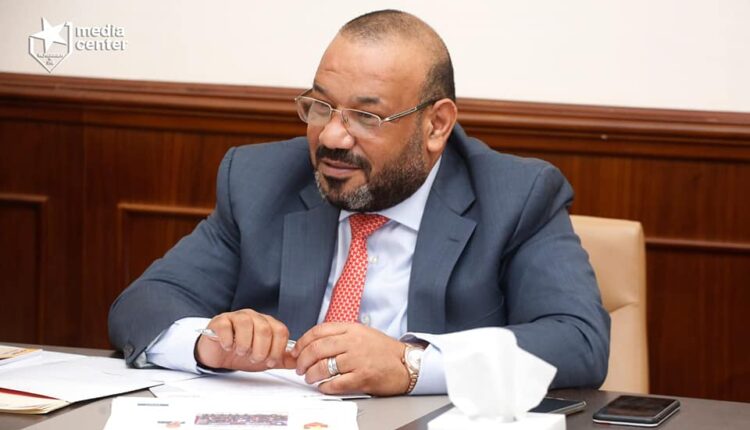 القنصل حازم مصطفي يفخر بتصدير أول شحنة لحوم مبردة للجزائر ، ويشكر الجميع