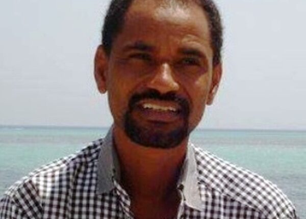 منتصف الليل مع مدير المخابرات! بقلم بكرى المدنى