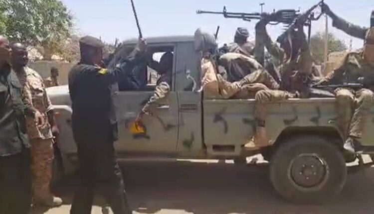 مصدر للايام نيوز: ميليشا الدعم السريع تفجر بصاً سفرياً متجه من الخرطوم إلى دنقلا في أحد ارتكازاتها في منطقة بئر حماد بالقرب من سجن الهدى غرب ام درمان واحتراق ووفاة جميع ركاب البص