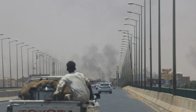 كييف تعلن إجلاء 87 أوكرانيا من السودان