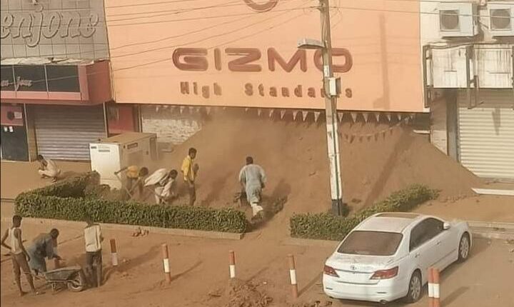 محل قيزمو للموبايلات يبتكر حل فريد لإبعاد اللصوص والمتفلتين