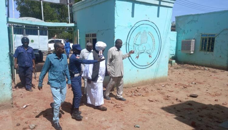 والي نهر النيل يطمئن على الاحوال بسجن الدامر