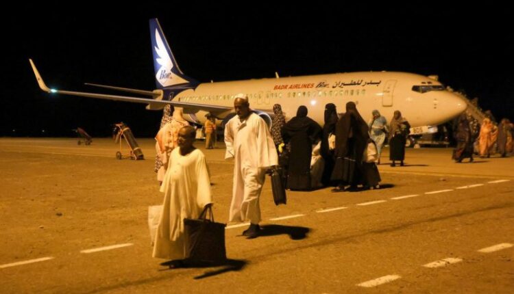 السودان يمدد إغلاق المجال الجوي حتى 31 مايو