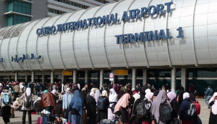 إحباط 4 عمليات لتهريب مواد مخدرة عبر مطار القاهرة الدولي (صور)