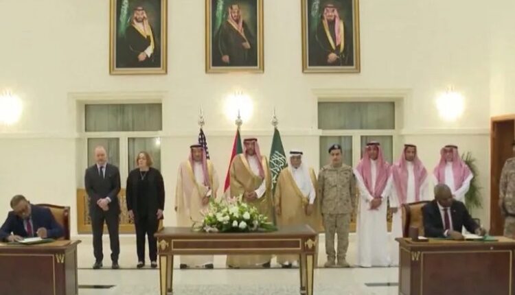 طرفا صراع السودان يستأنفان المحادثات لوقف إطلاق النار