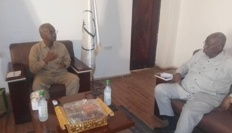 والي الشمالية يستقبل أمين عام ديوان الزكاة