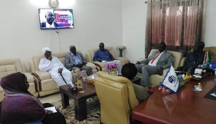 بادى يقف على الأوضاع الخدمية لشريحة الرعاة والرحل العائدين