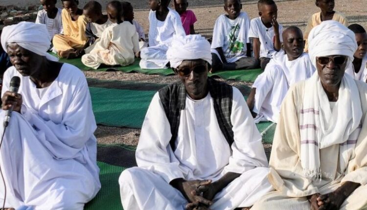 ما دلالات إعلان البرهان التعبئة العامة والاستنفار؟