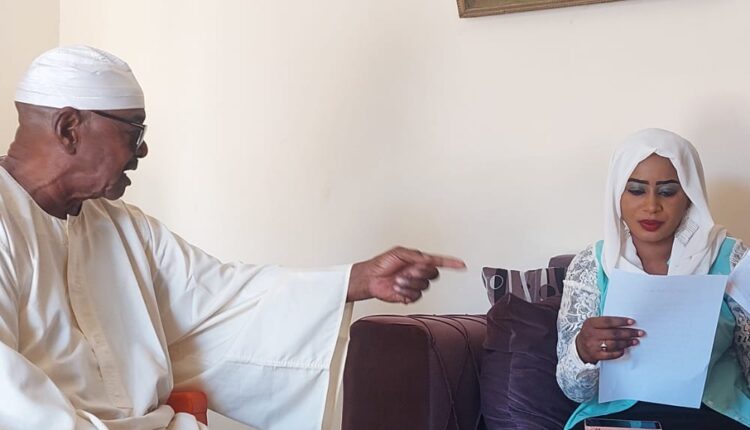 هل صدقت تنبؤات الشيخ المثير للجدل (بلة الغائب)حول مستقبل الحكم بالسودان..البرهان الحاكم الفعلي للبلاد والبشير لم يسلم للجنائية وحميدتي رجل خير لكنه لن يحكم السودان*