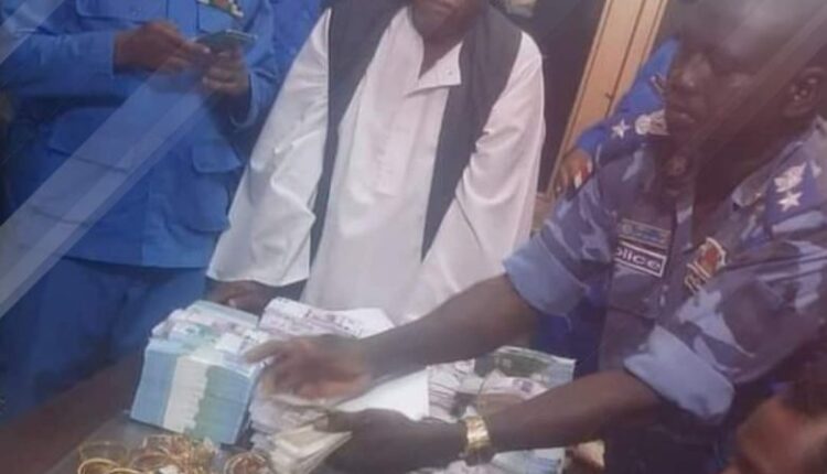 شرطة الجزيرة تضبط مبلغ (22) مليار يشتبه بأنها مسروقة من الخرطوم