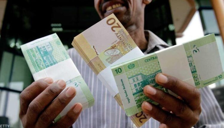 المتحدث باسم الحكومة: إيداع مرتب شهر للعاملين بالدولة