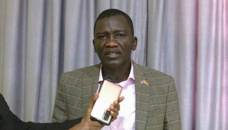 مصطفى تمبور يقلل من اهمية الجبهة المدنية