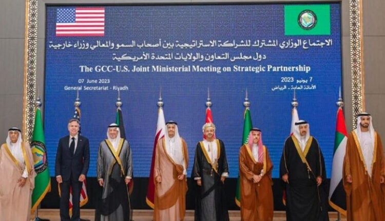 خلال اجتماع لوزراء خارجية الطرفين في الرياض…واشنطن والخليج: لا يوجد حل عسكري في السودان