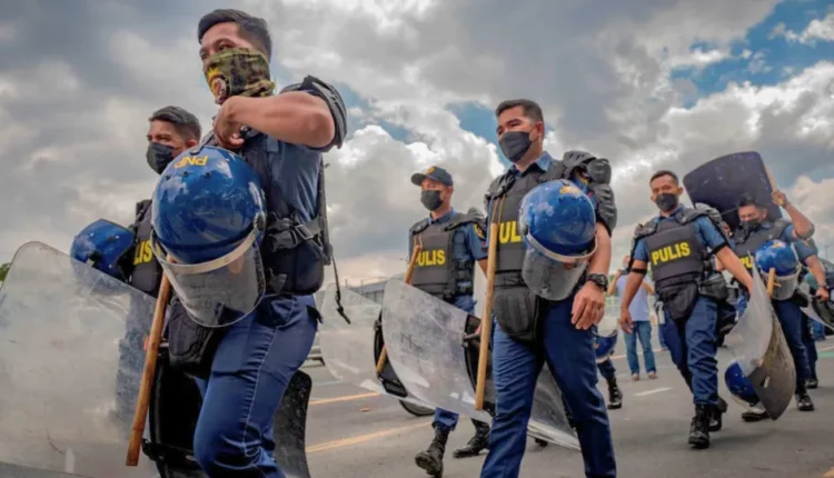 الشرطة الفلبينية تقبض على أحد أفراد جماعة أبو سياف