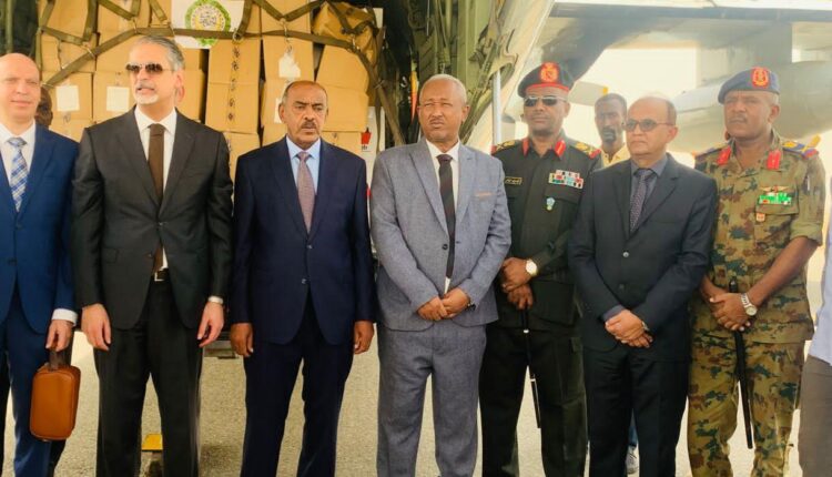 وصول ٣٧طنا من المستلزمات الطبية والأدوية المنقذة للحياة مطار بورتسودان