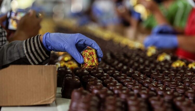 الشوكولاتة... هرمون السعادة الذي يصل حد الإدمان