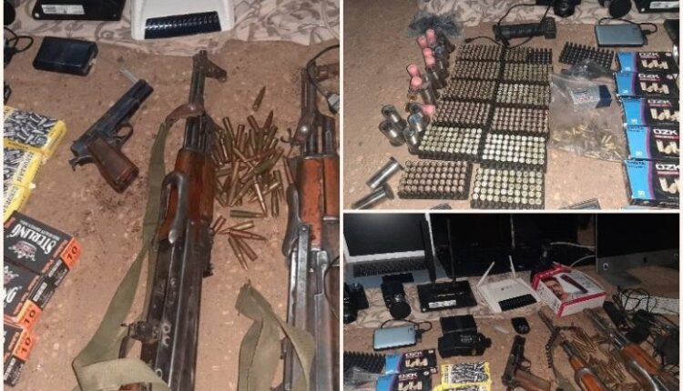شرطة الجزيرة: القبض على متهم بحوزته أسلحة وذخائر وحواسيب وكاميرات