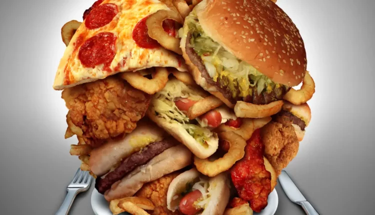 لصحة أفضل.. تجنبوا هذه الأطعمة في وجبة العشاء