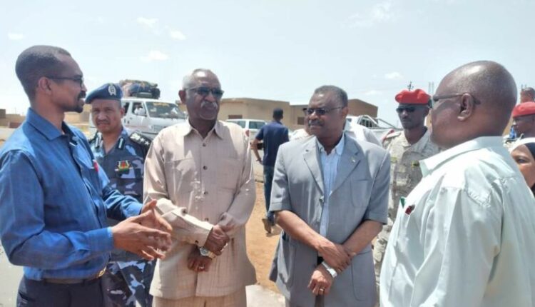 والي النيل الأبيض يقف على عمليات طوارئ الخريف بالمحليات