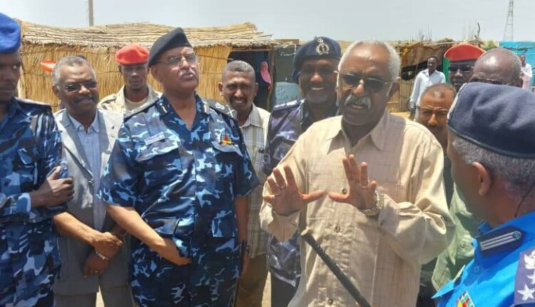 لجنة امن ولاية النيل الأبيض تتفقد عدد من المعابر ونقاط التفتيش بالمداخل الرئيسية لمدن الولاية
