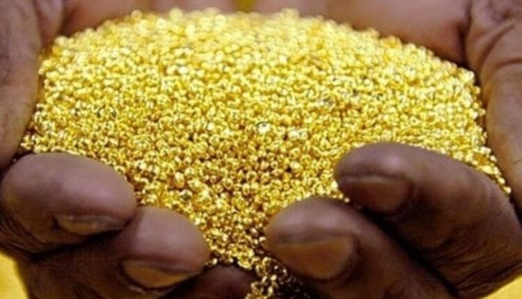 والي الشمالية يقف على ترتيبات فتح سوق الذهب بالولاية