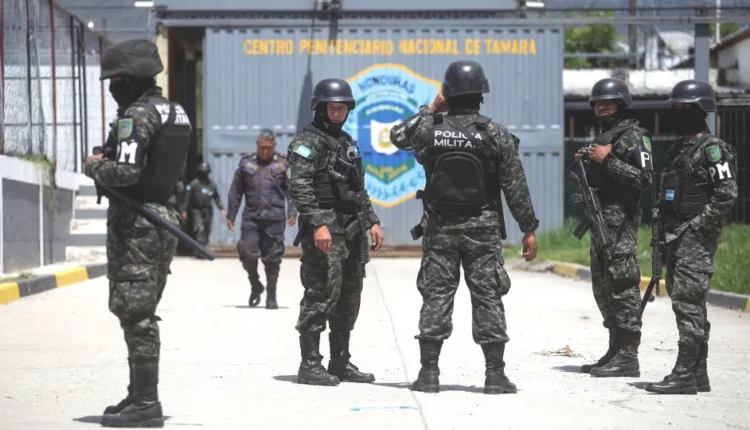 "حادثة هروب غير عادية تشبه أفلام هوليوود تحدث في سجن هندوراس"