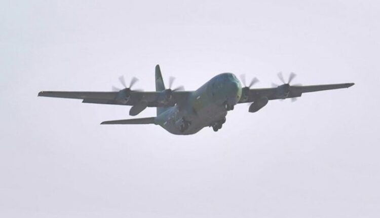 العراق يعيد 621 شخصاً عالقاً في السودان