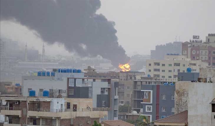 مقتل محاميَيْن جراء القصف بأم درمان