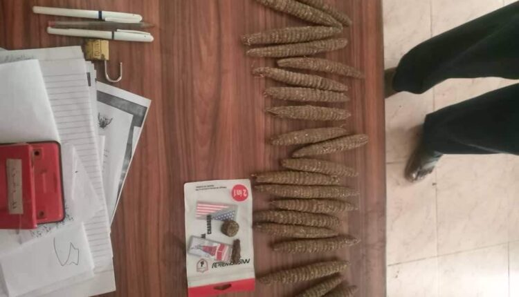 تمكن فريق من مباحث شرطة محلية شندي من القبض على تاجر مخدرات بحوزته كمية من مخدر البنقو بلغت 23 رأس.