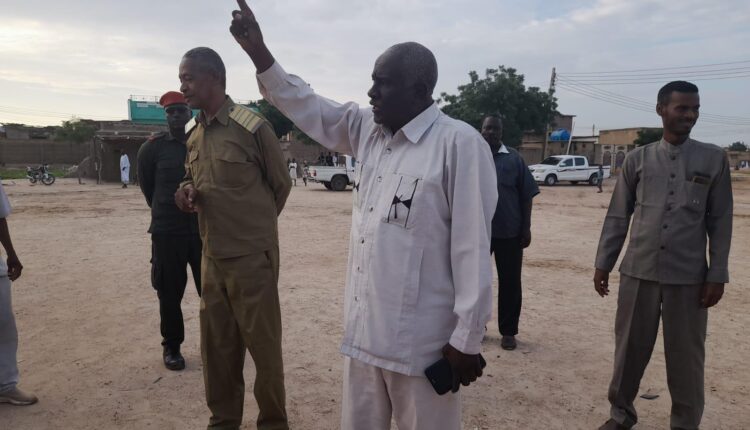 رئيس اللجنة العليا للإستنفار بالنيل الأبيض يخاطب المتطوعين بمعسكر فنقوقه