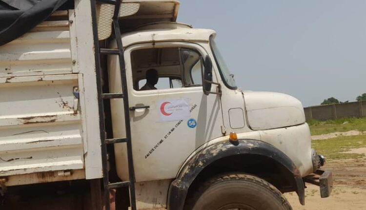 خبر صحفي الهلال الاحمر يدخل ادوية الي الجنينة