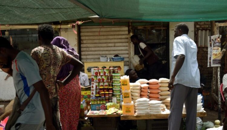 قرار بإغلاق المحال التجارية بمدني إعتباراً من هذا التوقيت