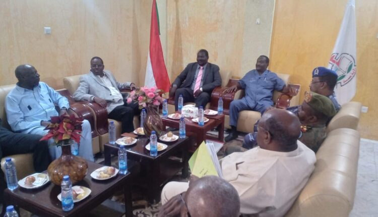 لجنة جرائم الحرب تلتقي والي سنار