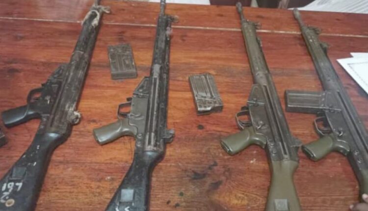 كمين محكم يطيح بمتهمين بحوزتهم أسلحة بمنطقة كمل نومك