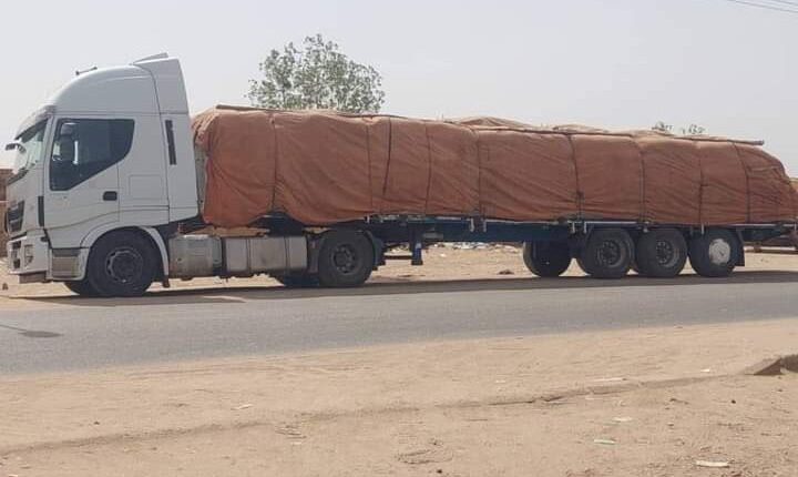 إحباط تهريب “350” جوال سكر ووقود بكسلا