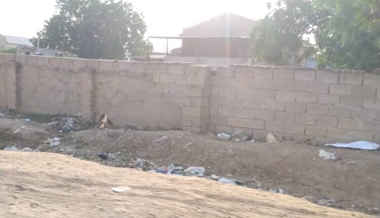 نجح فى تأجيل أخطر دلالة بالدويم:الحراك الشعبى يكشف جشع أبناء المدينة من السماسرة وتجار الأراضى