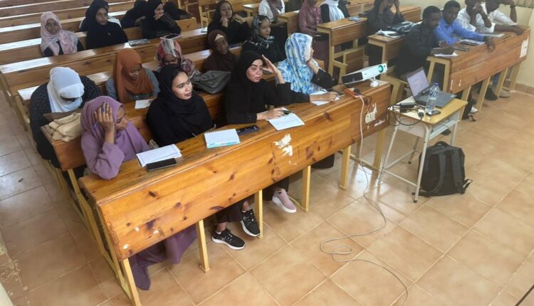 استئناف الدراسة بكلية المختبرات الطبية بجامعة العلوم والتقانة