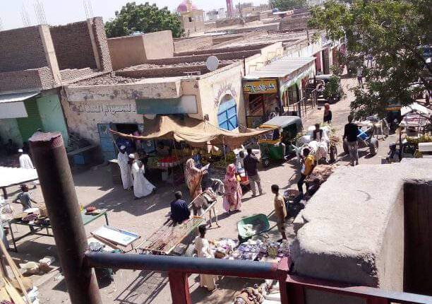 حكومة الولاية تتفرج: مواطنوا القطينة… عطش وظلام وبؤس وشقاء