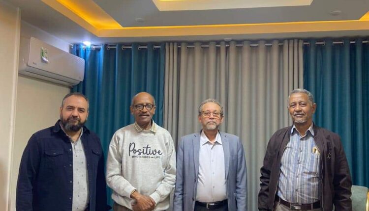 اجتماع عميد ورؤساء أقسام كلية الطب بجامعة العلوم والتقانة بالقاهرة لاجازة نتيجة الملاحق