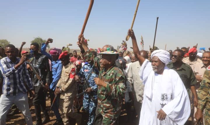 قطاع العطبراوي بالشريط الحدودى يدعمون القوات المسلحه بتخريج ١٠٠٠